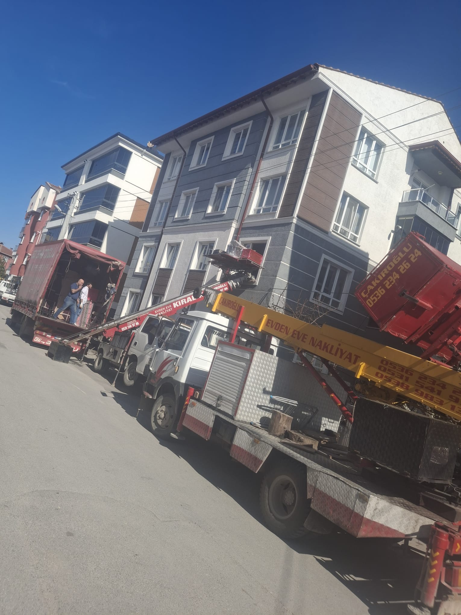 Çakıroğlu Nakliyat Evden Eve Taşıma ve Asansör Operasyonu