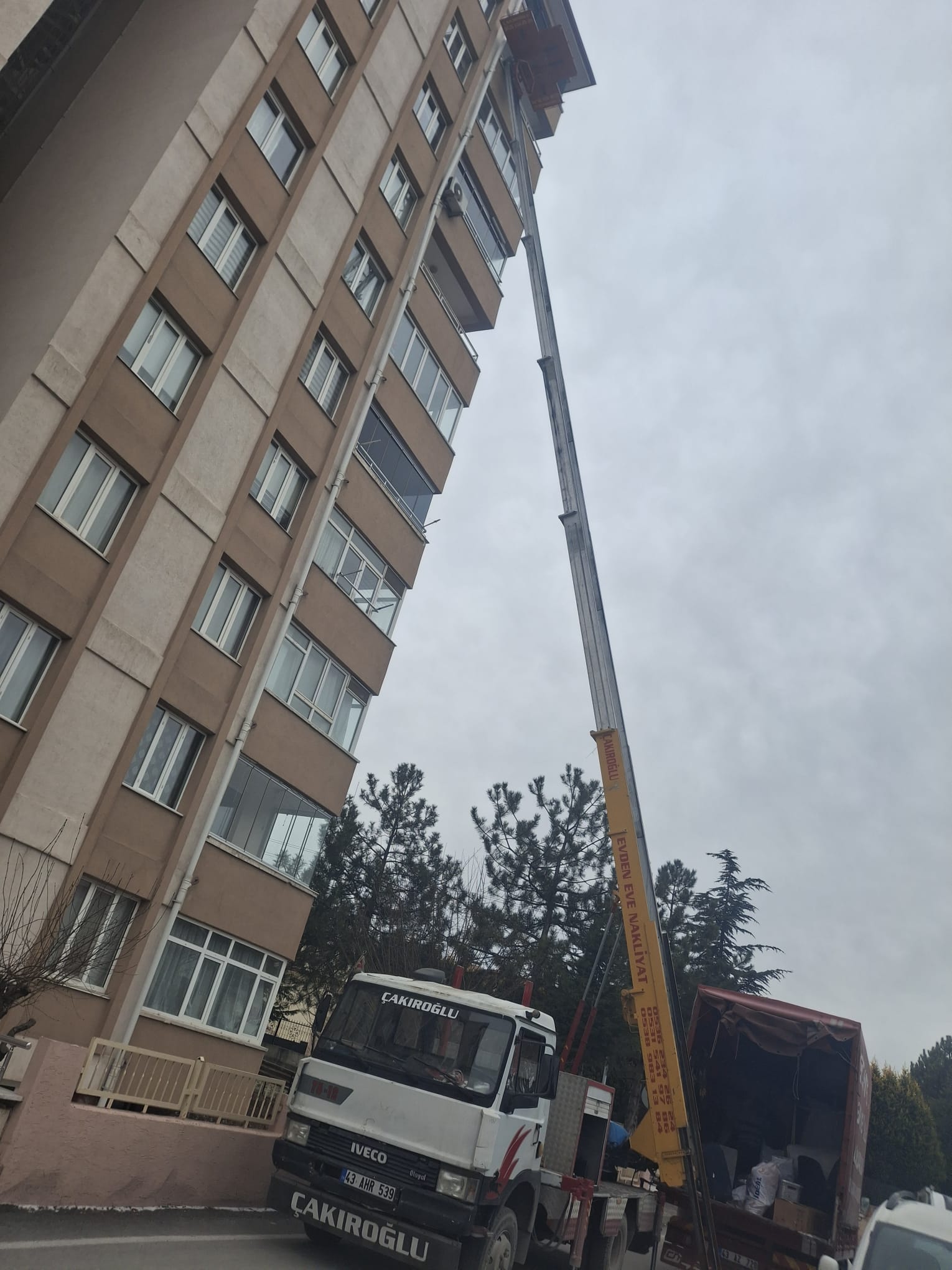 Çakıroğlu Nakliyat 13. Kat Asansörlü Nakliyat